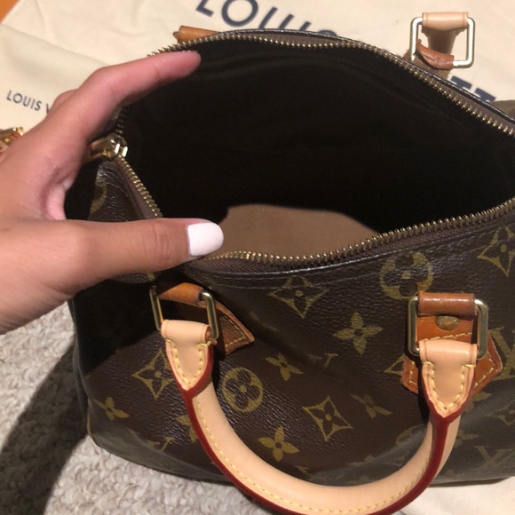 [sold]💯 authentic Louis Vuitton Speedy 25 - Picture 5 of 8